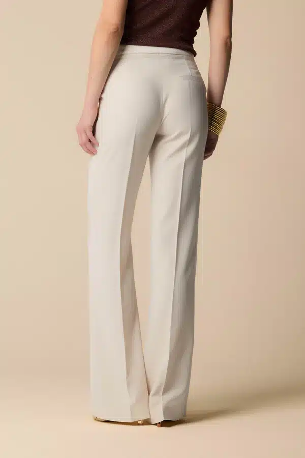 PANTALÓN ELEGANTE ACAMAPANADO HONORE de KOCCA – foto 2