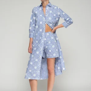 PANTALÓN CORTO FLORAL de Vilagallo – foto 1
