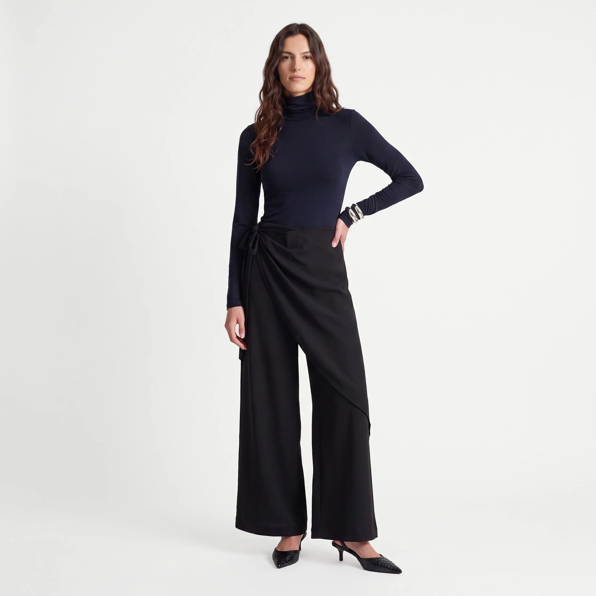 Pantalón de Vestir con Caída Fluida de Art Love – foto 1