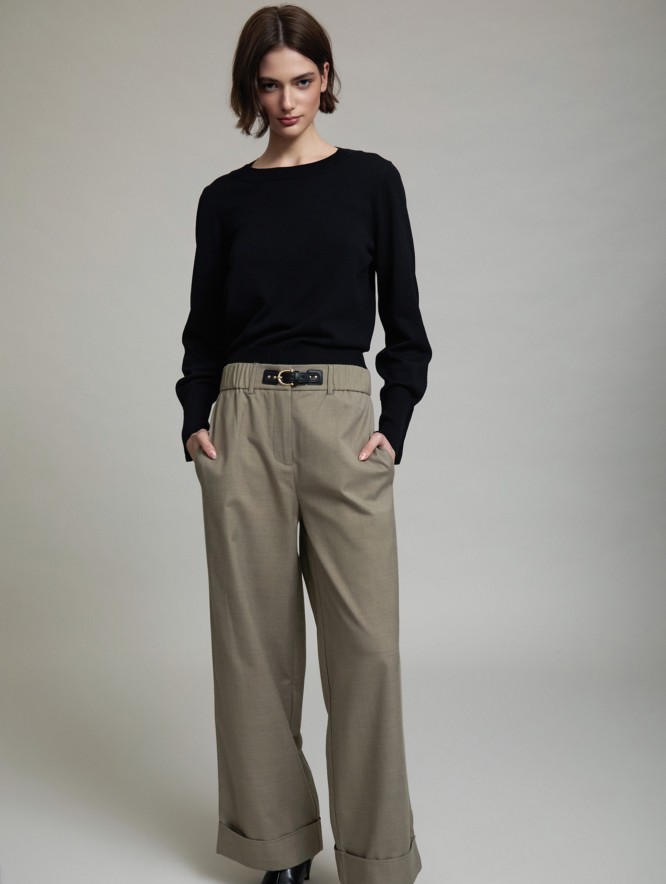 Pantalón con Hebilla en la Cintura de SKATIE – foto 1