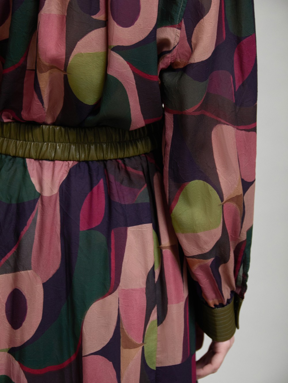 Camisa Estampada con Puños de Polipiel de SKATIE – foto 2