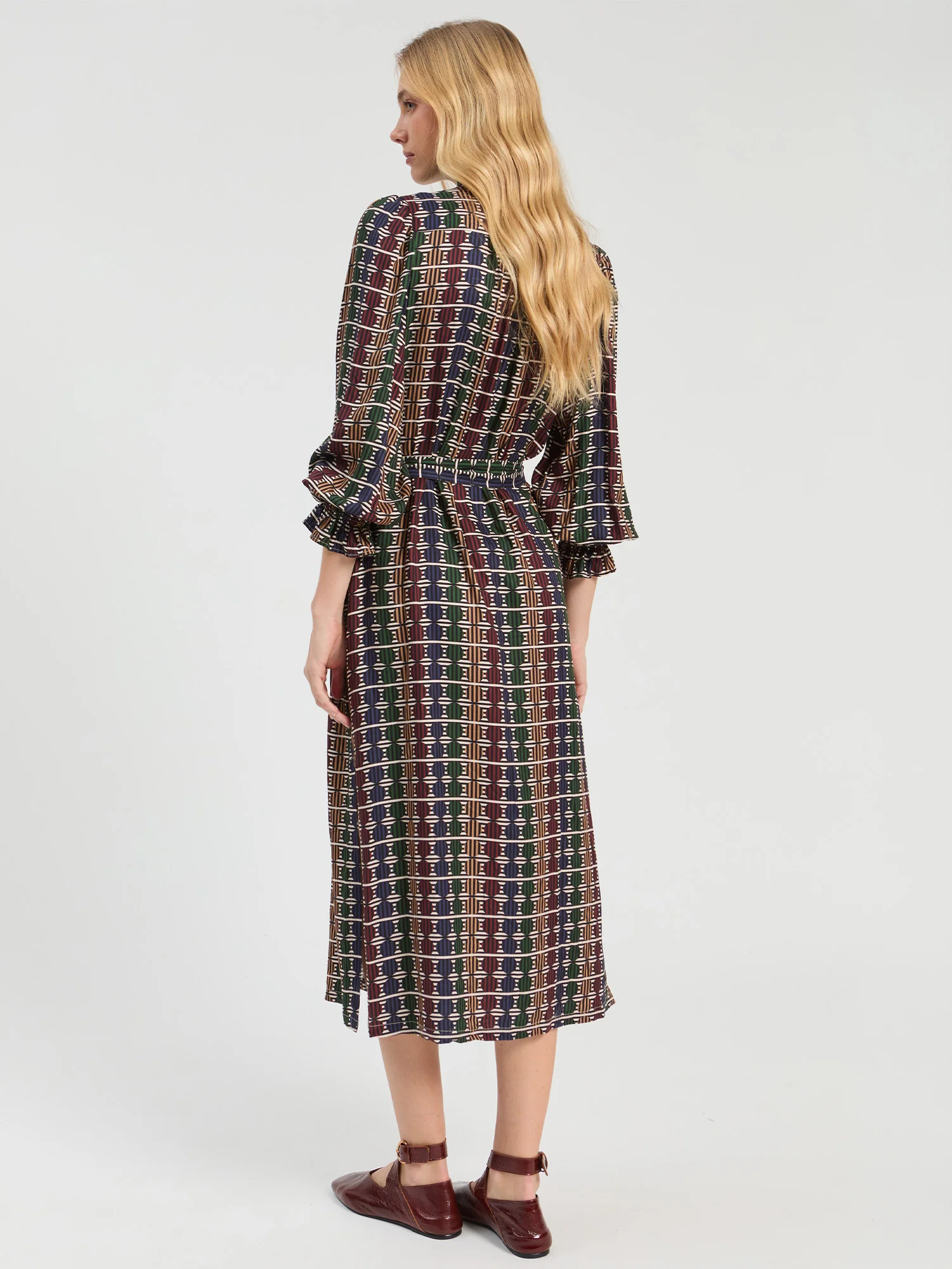 Vestido Twill Geométrico con Volante - Imagen 3