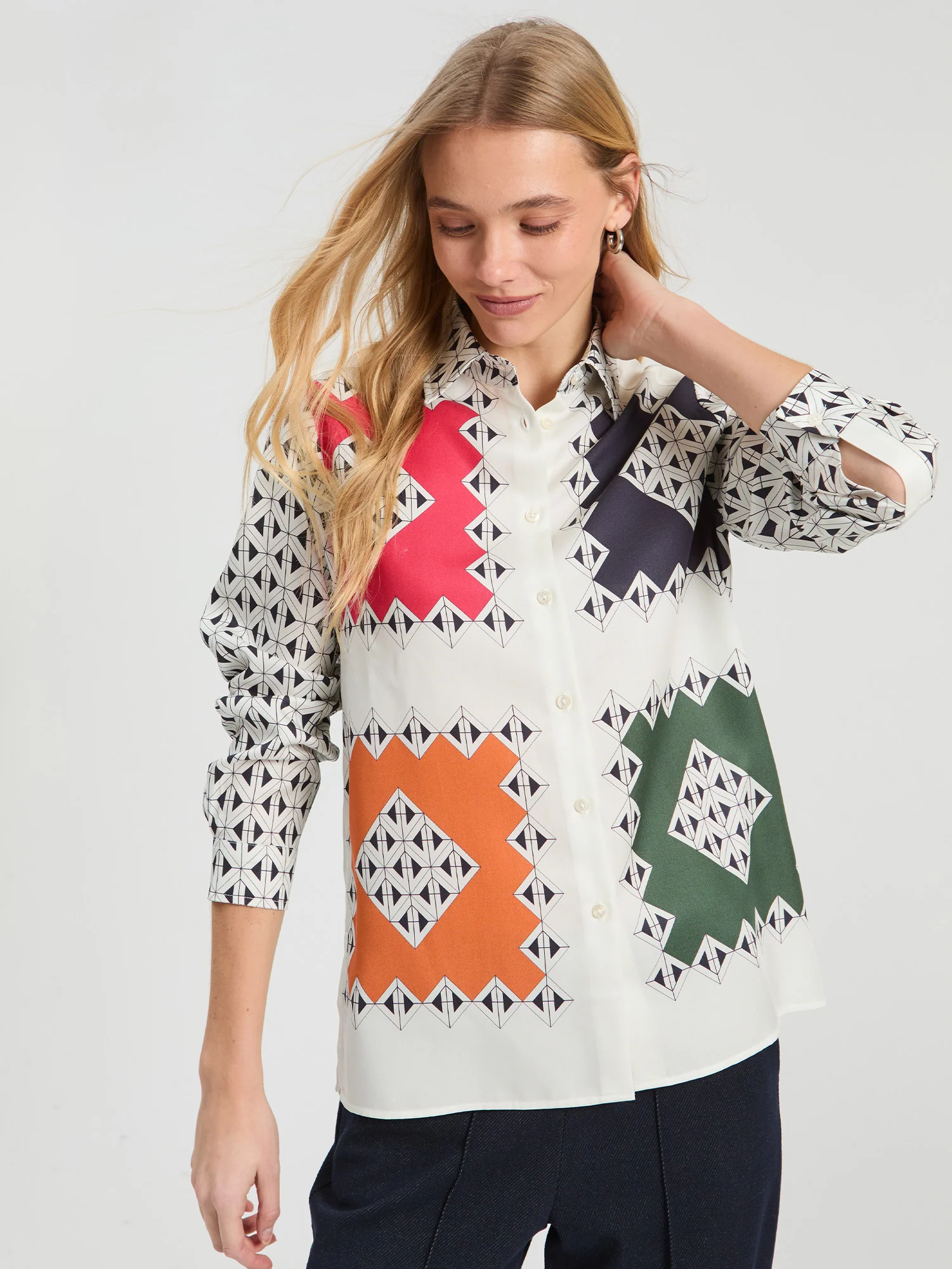 Camisa Estampado Geométrico de Rombos - Imagen 2
